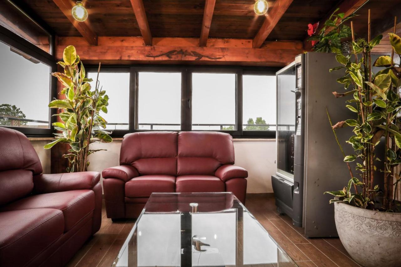 فيوميتشينو Il Mondo B&B المظهر الخارجي الصورة